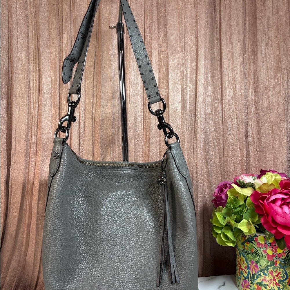 COACH HEATHER GRAY DUFFLE BAG BORDER RIVETS EMBELLISHED SHOULDER STRAP